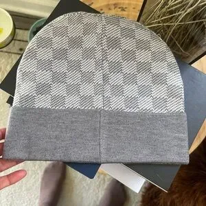 Louis Vuitton | Accessories | Louis Vuitton Gray And White Knit